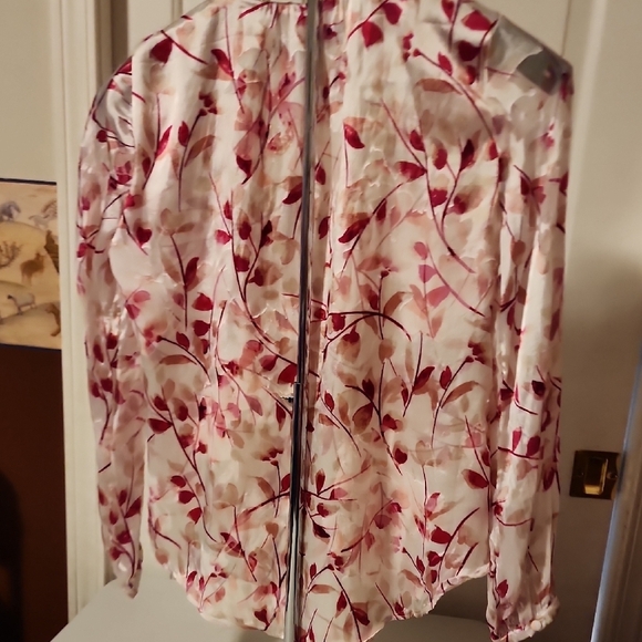 White House Black Market Pink Wrap Blouse with Notched Collar - Picture 4 of 6